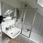 Rum i privatbostad Well Equipped In Kirchberg For Families *
